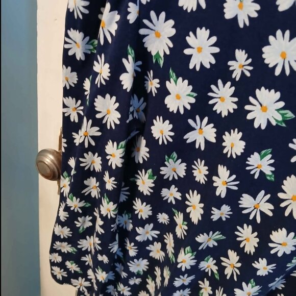 M Daisy Dress Women Old Navy Floral - Picture 4 of 5